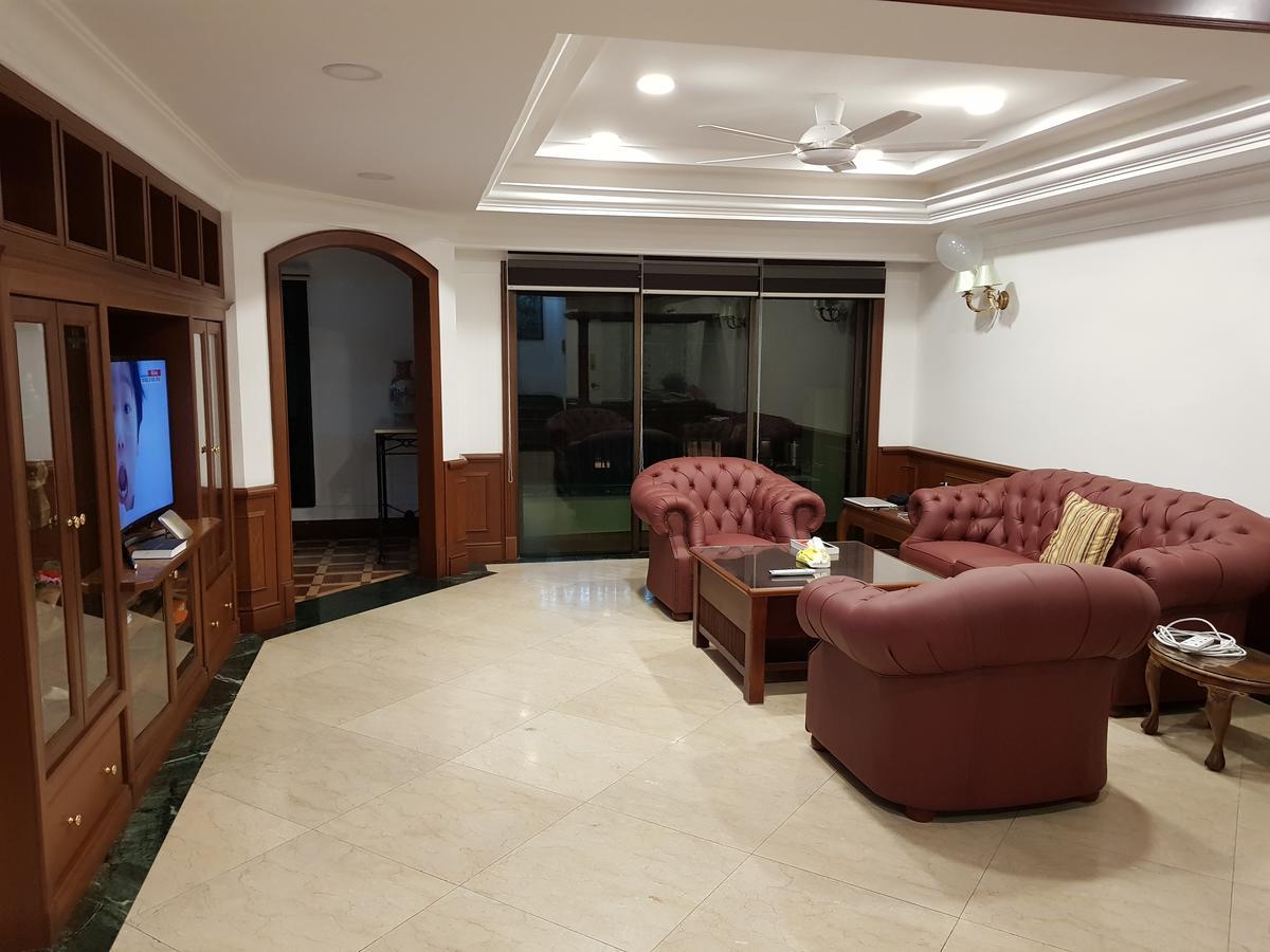 Aparthotel Marina Court Luxury Penthouse Kota Kinabalu Exterior foto
