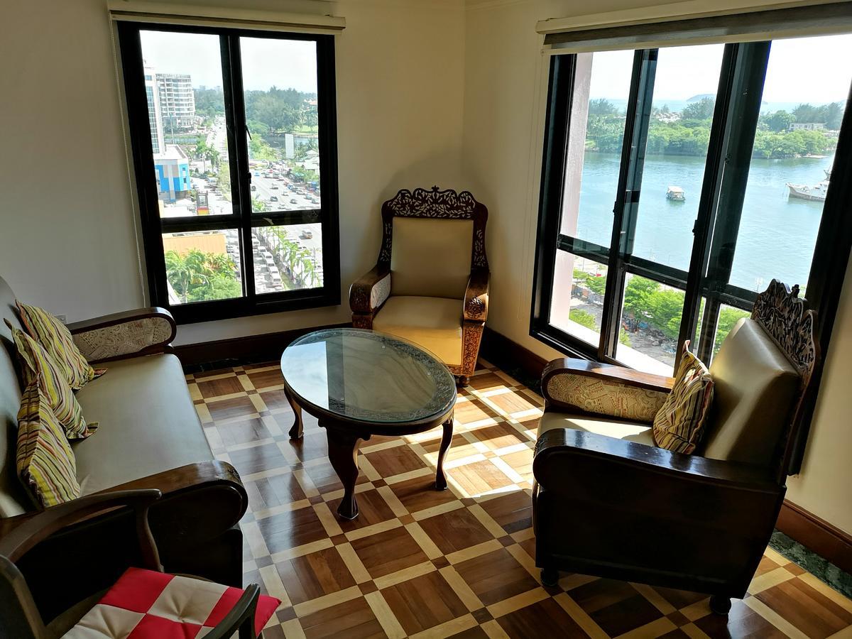 Aparthotel Marina Court Luxury Penthouse Kota Kinabalu Exterior foto