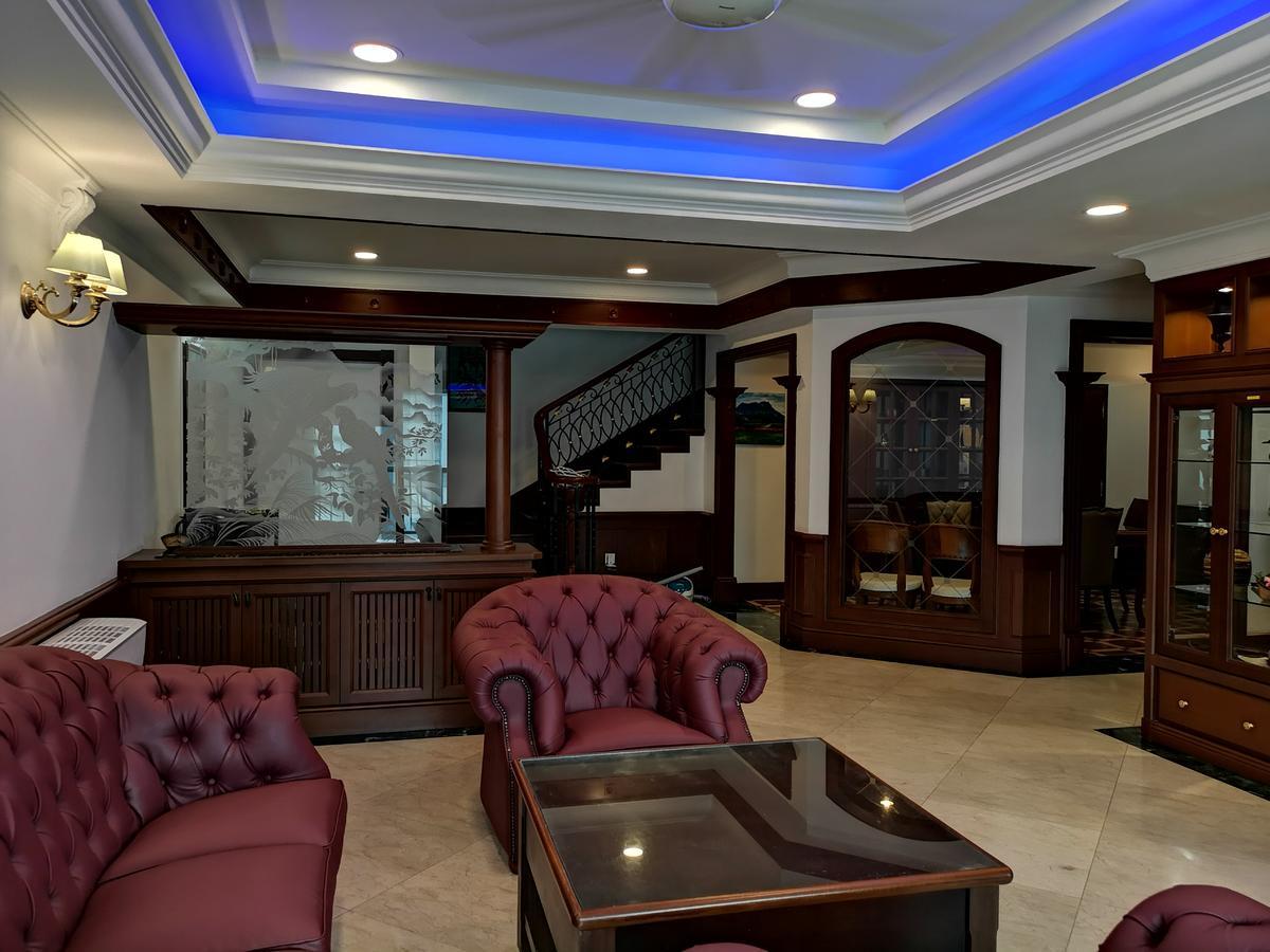 Aparthotel Marina Court Luxury Penthouse Kota Kinabalu Exterior foto